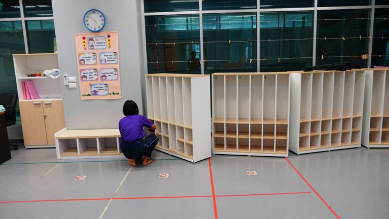 ทำความสะอาดห้องเรียน